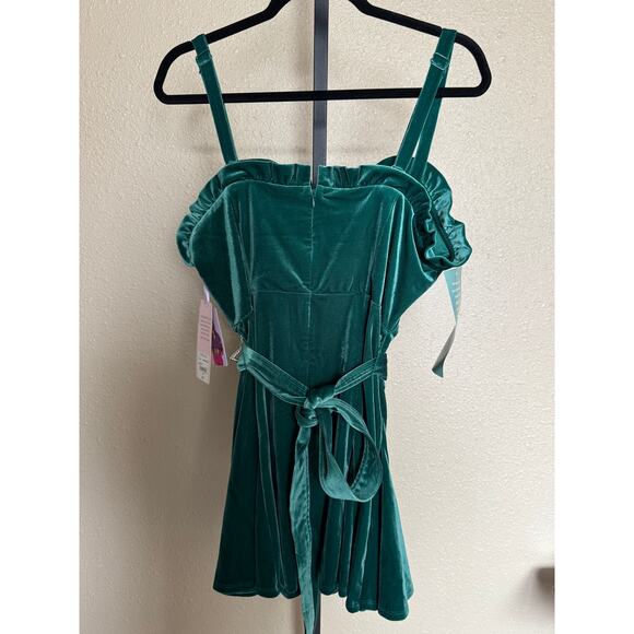 Johnny Wujek for JCPenney Green Velvet Star Belt Dress Juniors XL NWT - Picture 4 of 7